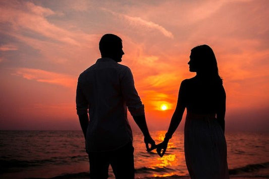 What is a nice gift to give to a couple